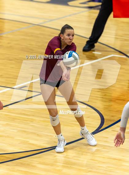 Thumbnail 1 in South Lyon vs Mercy (MHSAA Division 1 Regional Final) photogallery.