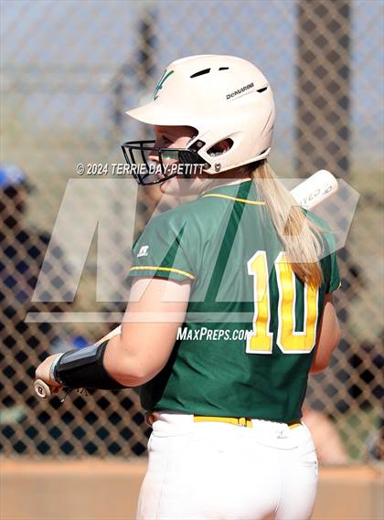 Thumbnail 3 in Saguaro vs Horizon (Sunrise Mountain Invitational) photogallery.