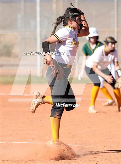 Thumbnail 3 in Saguaro vs Horizon (Sunrise Mountain Invitational) photogallery.