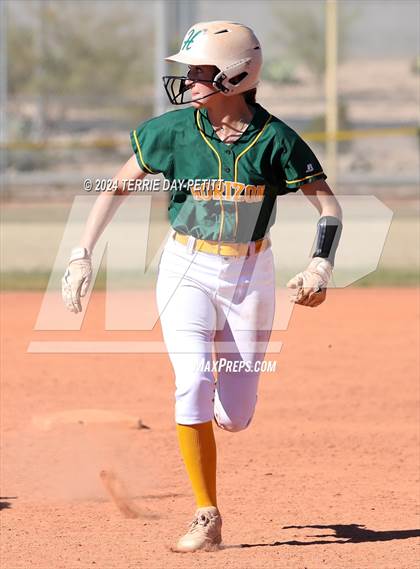 Thumbnail 2 in Saguaro vs Horizon (Sunrise Mountain Invitational) photogallery.