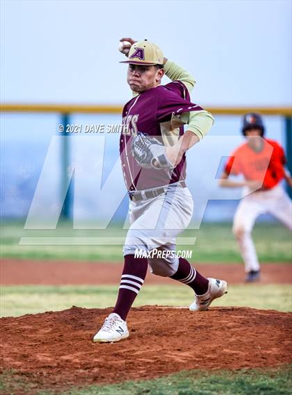 Thumbnail 2 in Andress @ El Paso photogallery.