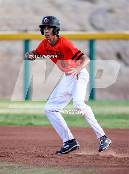 Thumbnail 3 in Andress @ El Paso photogallery.