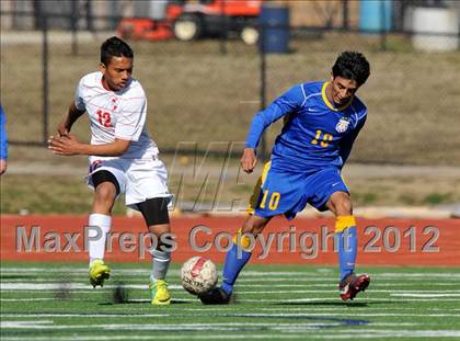 Thumbnail 1 in Ryan [Billy] vs Frisco (Lobo Winter Invitational) photogallery.