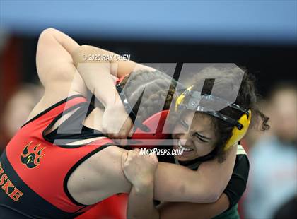 Thumbnail 1 in Alpha Female Tournament photogallery.