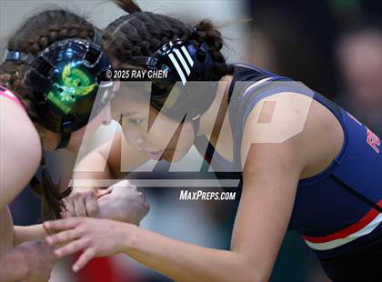 Thumbnail 1 in Alpha Female Tournament photogallery.