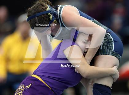 Thumbnail 2 in Alpha Female Tournament photogallery.