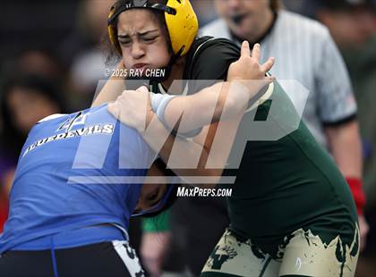 Thumbnail 2 in Alpha Female Tournament photogallery.