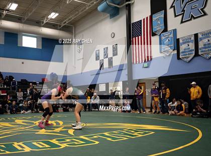 Thumbnail 2 in Alpha Female Tournament photogallery.