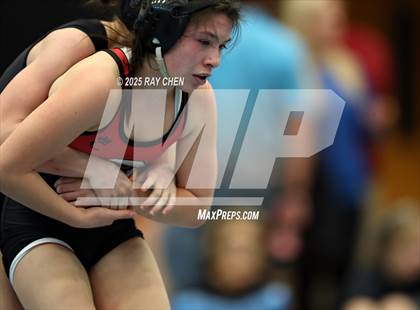 Thumbnail 3 in Alpha Female Tournament photogallery.