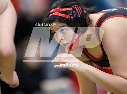 Thumbnail 1 in Alpha Female Tournament photogallery.