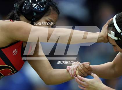 Thumbnail 1 in Alpha Female Tournament photogallery.