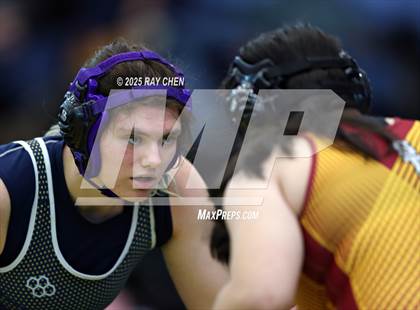 Thumbnail 2 in Alpha Female Tournament photogallery.