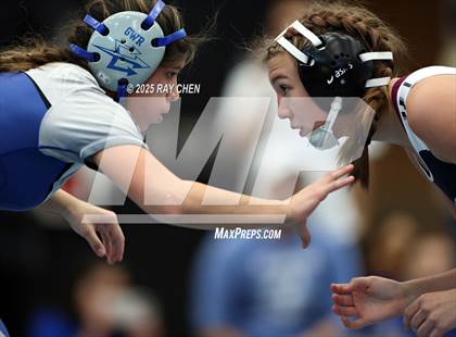 Thumbnail 1 in Alpha Female Tournament photogallery.