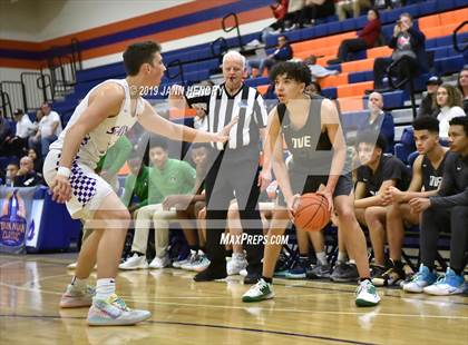Thumbnail 1 in St. Augustine vs. Overland (Tarkanian Classic) photogallery.