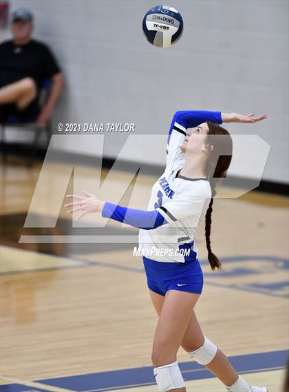 Thumbnail 1 in Holliday @ Peaster photogallery.