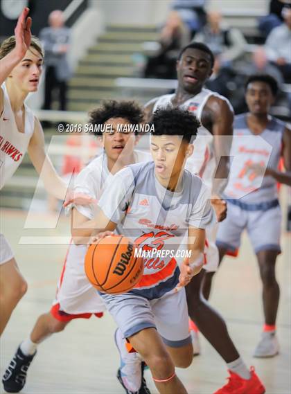 Thumbnail 3 in Redondo Union vs Beverly Hills (Beverly Hills 76th Sax Elliott Invitational) photogallery.