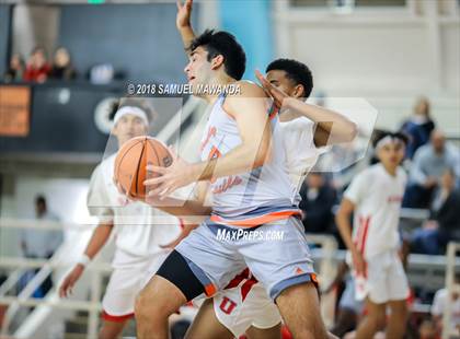 Thumbnail 1 in Redondo Union vs Beverly Hills (Beverly Hills 76th Sax Elliott Invitational) photogallery.