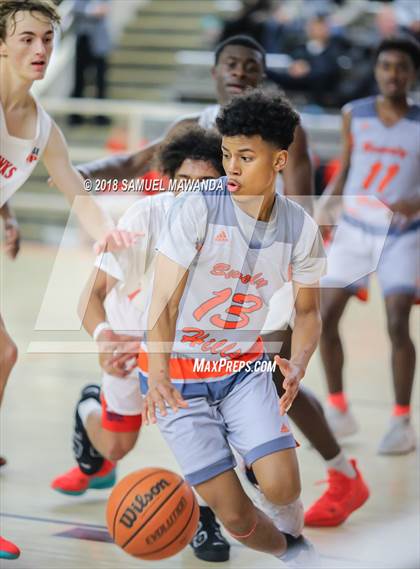 Thumbnail 1 in Redondo Union vs Beverly Hills (Beverly Hills 76th Sax Elliott Invitational) photogallery.