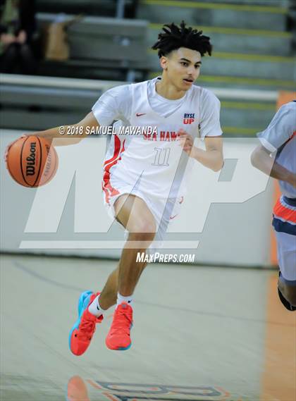 Thumbnail 1 in Redondo Union vs Beverly Hills (Beverly Hills 76th Sax Elliott Invitational) photogallery.