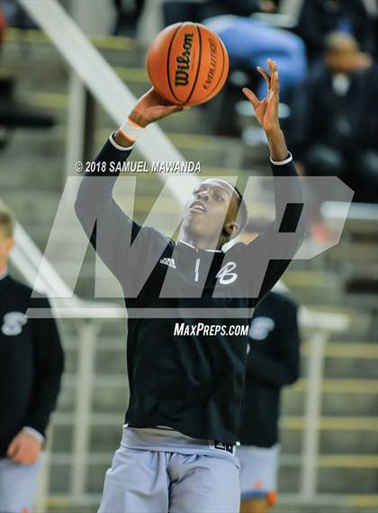 Thumbnail 1 in Redondo Union vs Beverly Hills (Beverly Hills 76th Sax Elliott Invitational) photogallery.