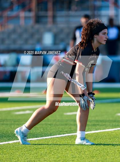 Thumbnail 3 in Calabasas @ Oaks Christian photogallery.