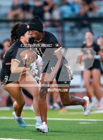 Thumbnail 1 in Calabasas @ Oaks Christian photogallery.