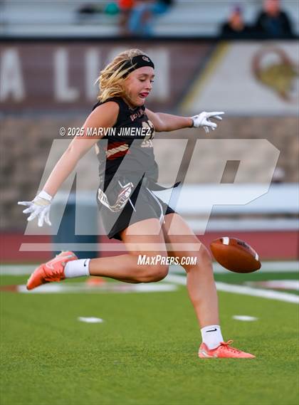 Thumbnail 3 in Calabasas @ Oaks Christian photogallery.