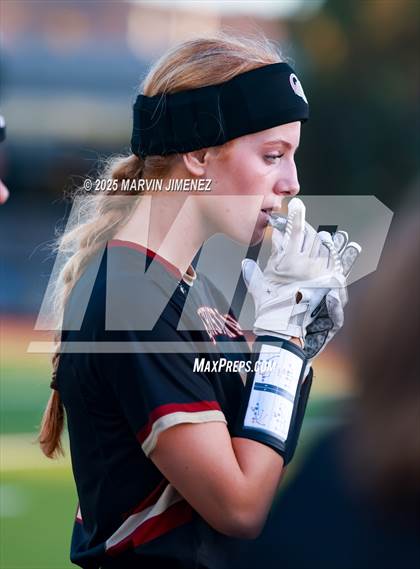 Thumbnail 2 in Calabasas @ Oaks Christian photogallery.