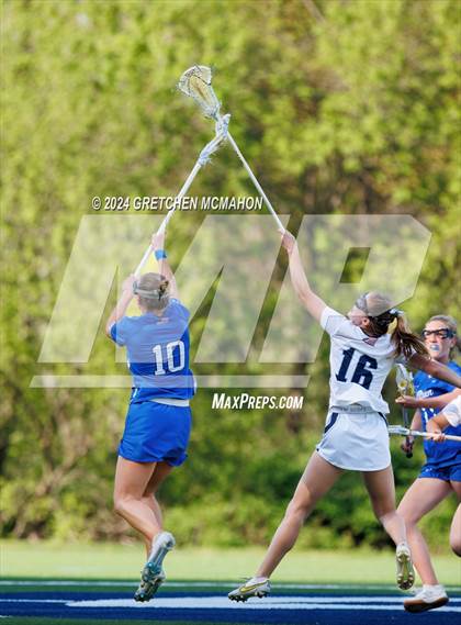 Thumbnail 3 in Darien @ Wilton photogallery.