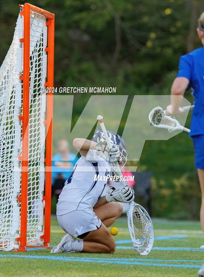 Thumbnail 3 in Darien @ Wilton photogallery.