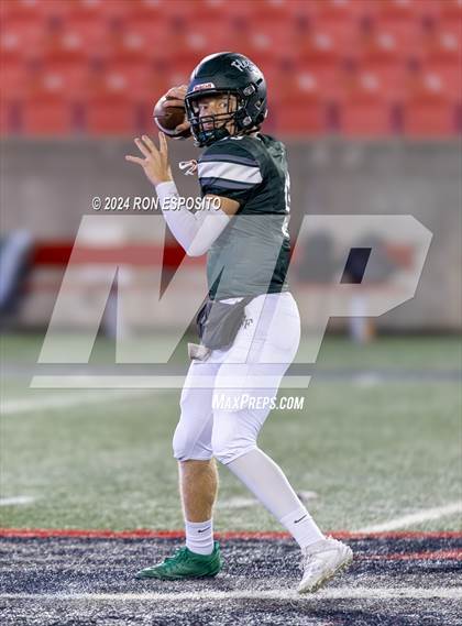 Thumbnail 1 in William Floyd vs Ward Melville (NYSPHSAA Section 11 Division 1 Final) photogallery.