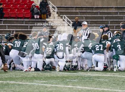 Thumbnail 2 in William Floyd vs Ward Melville (NYSPHSAA Section 11 Division 1 Final) photogallery.