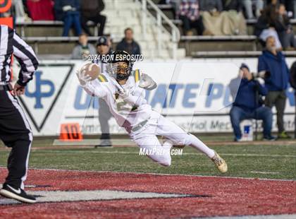 Thumbnail 3 in William Floyd vs Ward Melville (NYSPHSAA Section 11 Division 1 Final) photogallery.