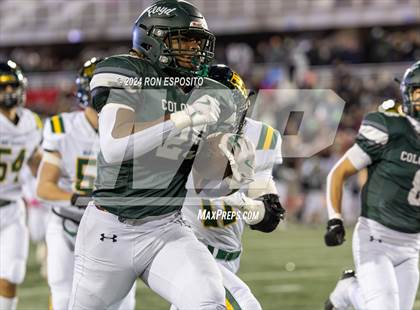 Thumbnail 1 in William Floyd vs Ward Melville (NYSPHSAA Section 11 Division 1 Final) photogallery.