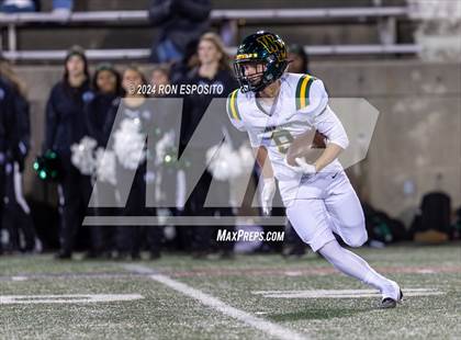 Thumbnail 2 in William Floyd vs Ward Melville (NYSPHSAA Section 11 Division 1 Final) photogallery.