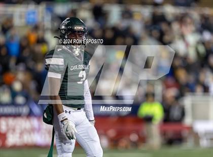 Thumbnail 1 in William Floyd vs Ward Melville (NYSPHSAA Section 11 Division 1 Final) photogallery.