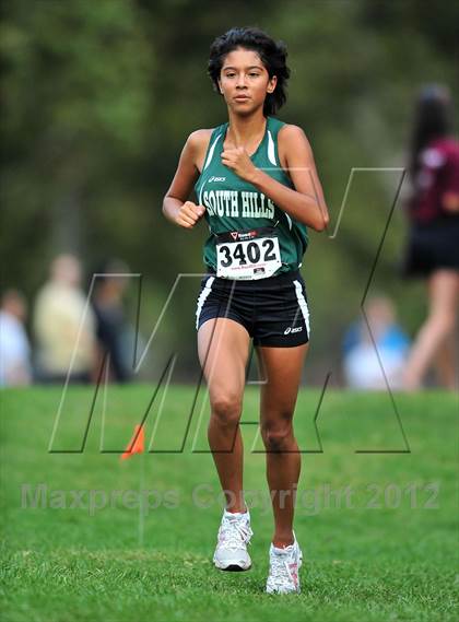 Thumbnail 2 in Sierra League Cluster Meet photogallery.