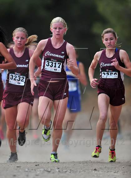Thumbnail 2 in Sierra League Cluster Meet photogallery.