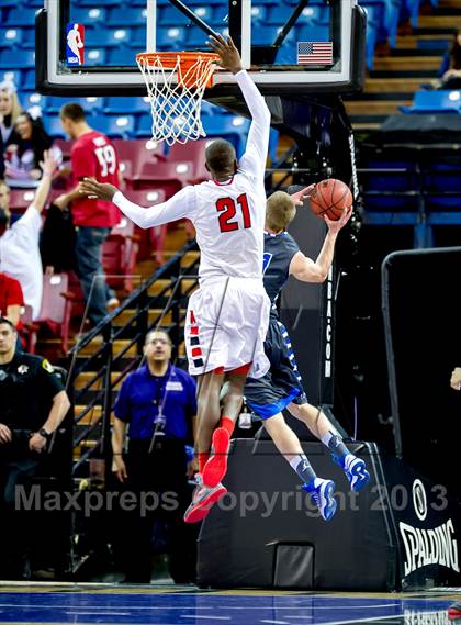 Thumbnail 2 in Rocklin vs. Antelope (CIF SJS D2 Semifinal) photogallery.