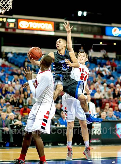 Thumbnail 2 in Rocklin vs. Antelope (CIF SJS D2 Semifinal) photogallery.