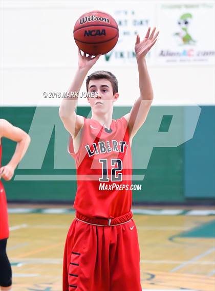 Thumbnail 2 in Liberty vs. Greenway (Sunnyslope Hoopsgiving Tournament)  photogallery.