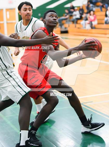Thumbnail 1 in Liberty vs. Greenway (Sunnyslope Hoopsgiving Tournament)  photogallery.