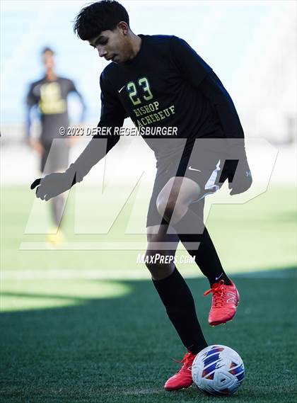 Thumbnail 1 in Bishop Machebeuf vs Crested Butte (CHSAA 2A Final) photogallery.
