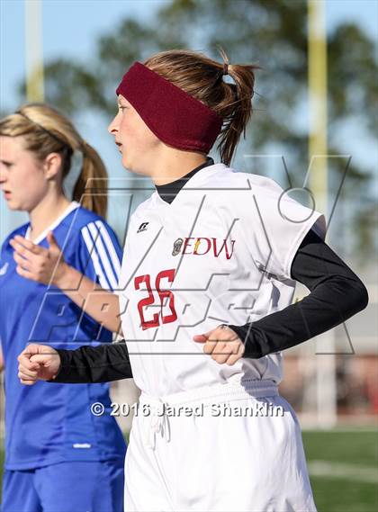 Thumbnail 1 in E.D. White vs. DeRidder (LHSAA D3 Regional Playoff) photogallery.