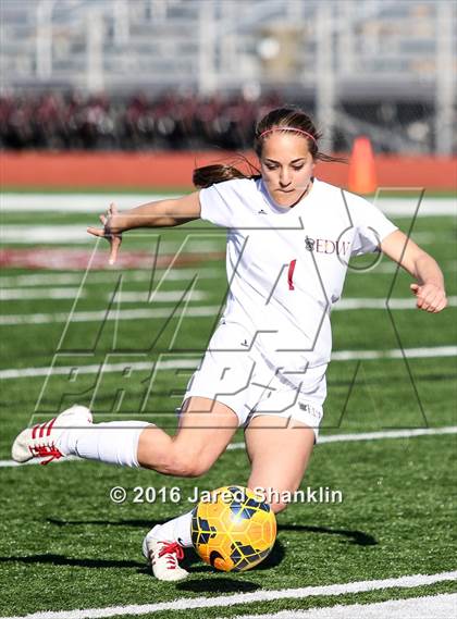 Thumbnail 1 in E.D. White vs. DeRidder (LHSAA D3 Regional Playoff) photogallery.
