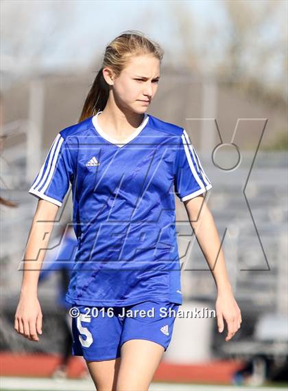 Thumbnail 3 in E.D. White vs. DeRidder (LHSAA D3 Regional Playoff) photogallery.