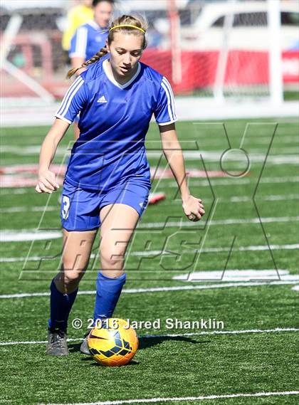 Thumbnail 1 in E.D. White vs. DeRidder (LHSAA D3 Regional Playoff) photogallery.