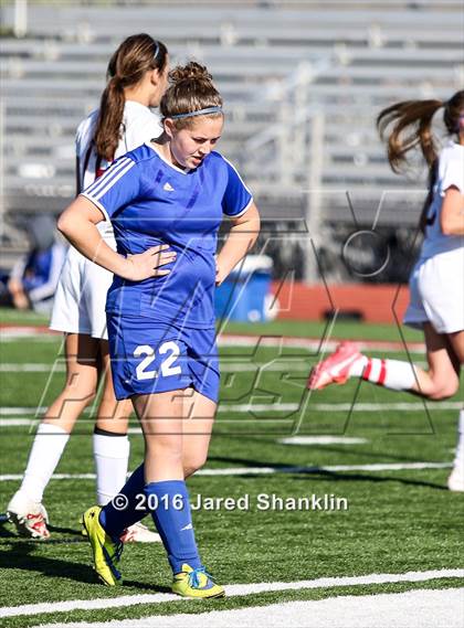 Thumbnail 1 in E.D. White vs. DeRidder (LHSAA D3 Regional Playoff) photogallery.