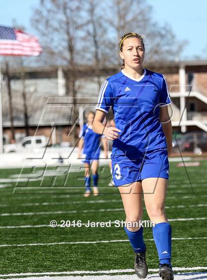 Thumbnail 3 in E.D. White vs. DeRidder (LHSAA D3 Regional Playoff) photogallery.