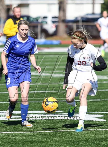 Thumbnail 1 in E.D. White vs. DeRidder (LHSAA D3 Regional Playoff) photogallery.